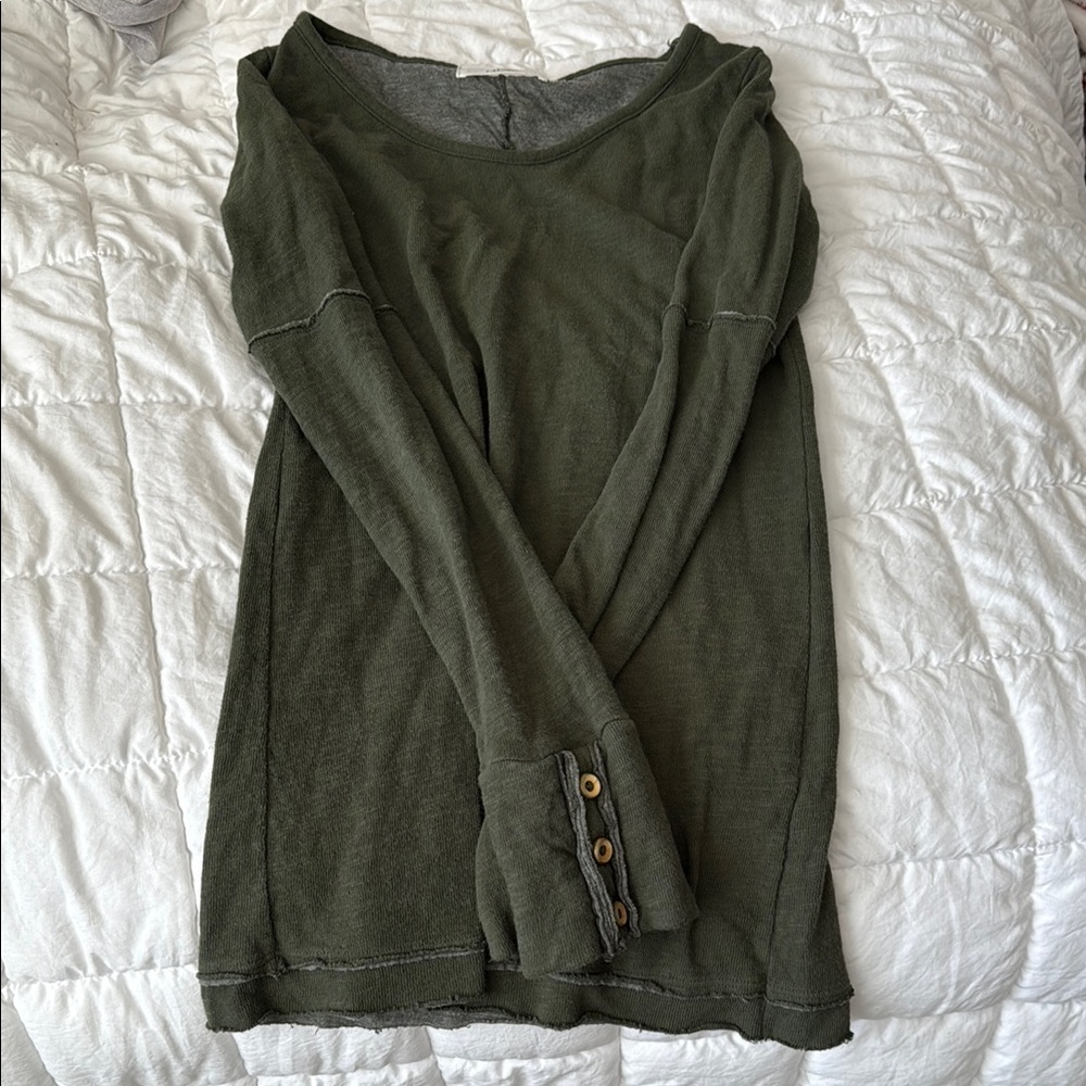 Able Green Fitted Buttoned Long Sleeve Hoodie